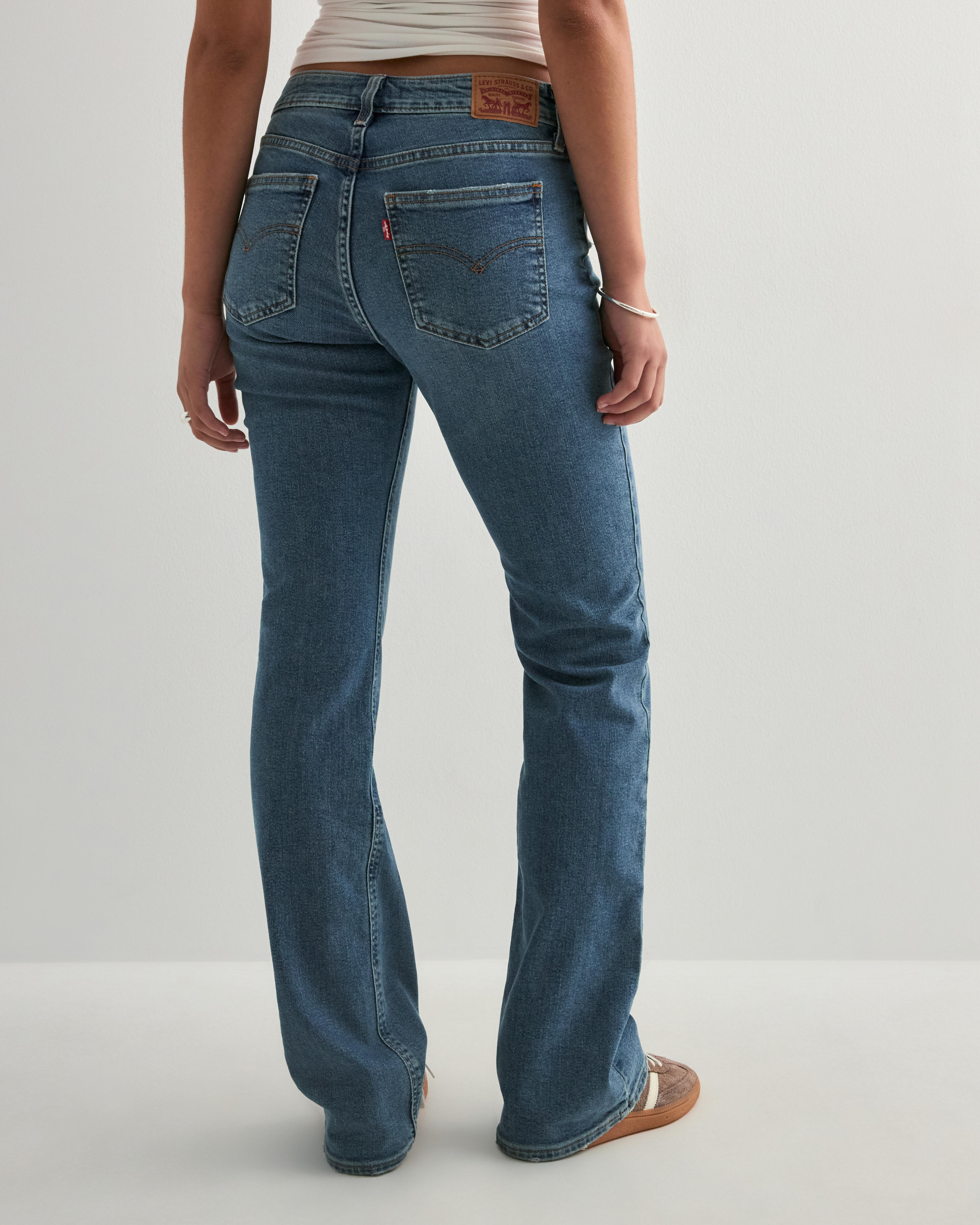 Superlow Boot Jeans