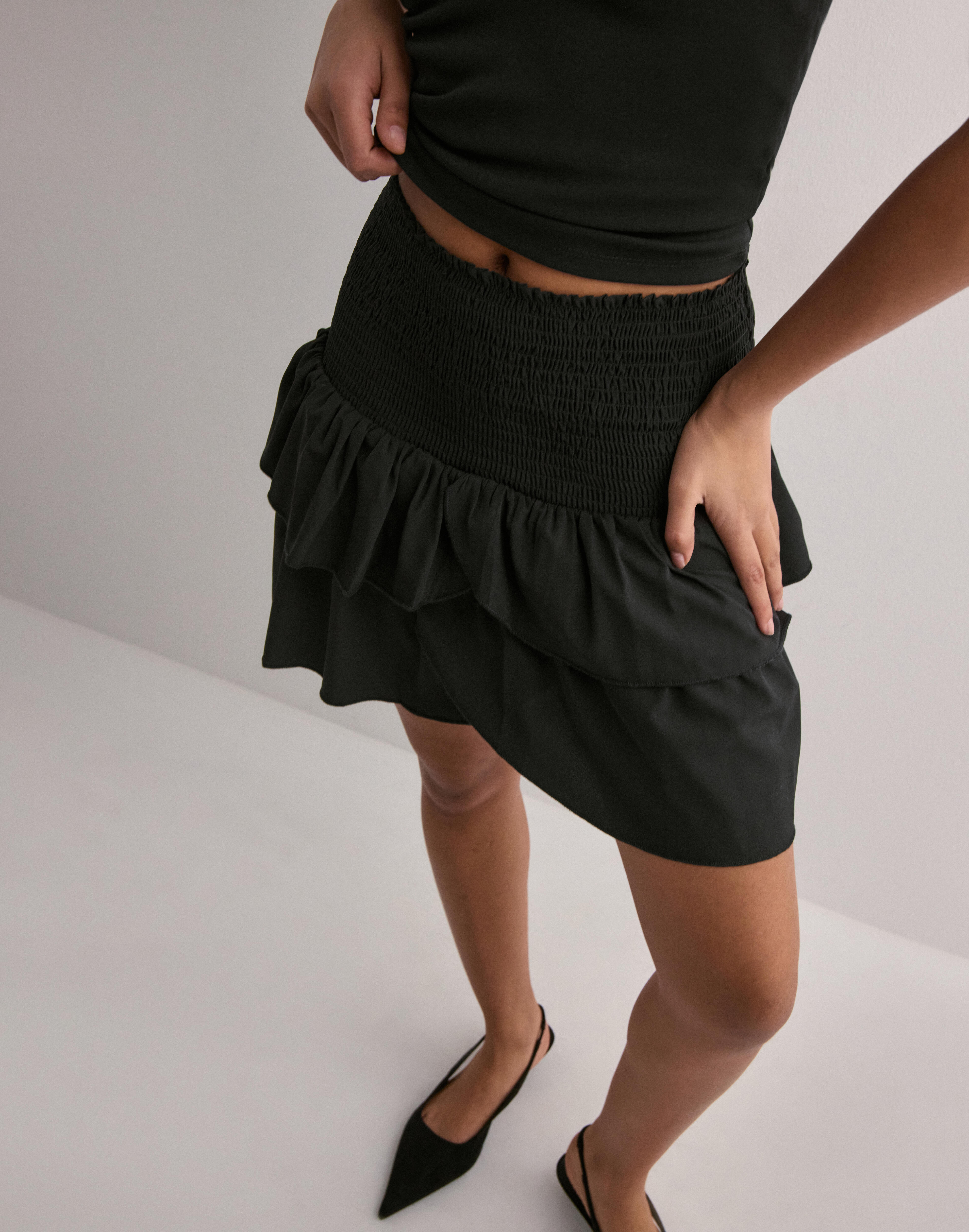BIBIY. MADE | NELLY MINI SKIRT WHITE｜Bibiy.