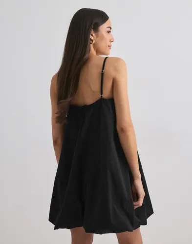 ONLY Onlfiru Strap Short Balloon Dress korta klänningar dam – bild 2