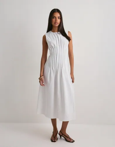 Vmtabia Sl 7/8 Pleated Dress