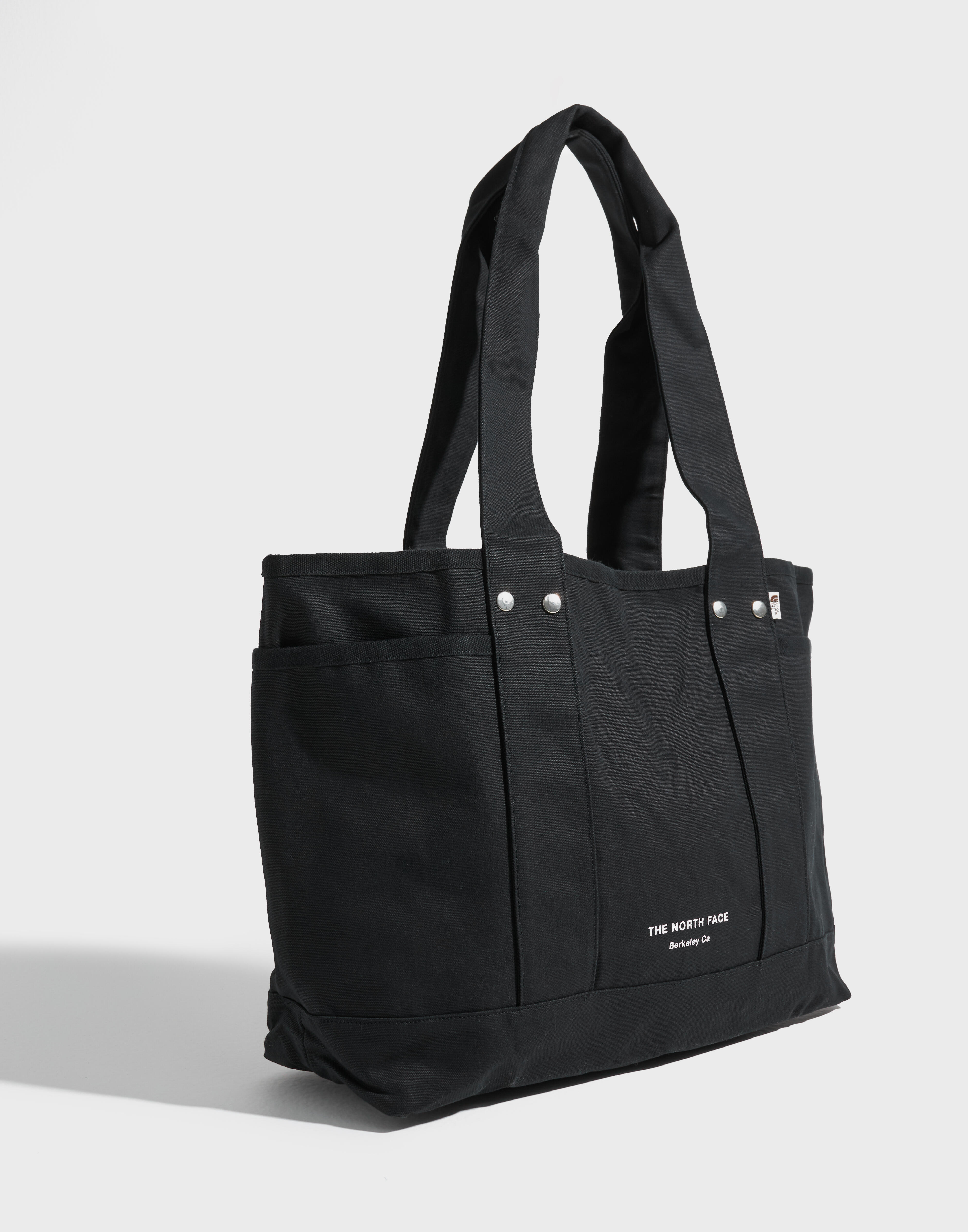 Buy The North Face CIRCULAR COTTON TOTE - Black | Nelly.com