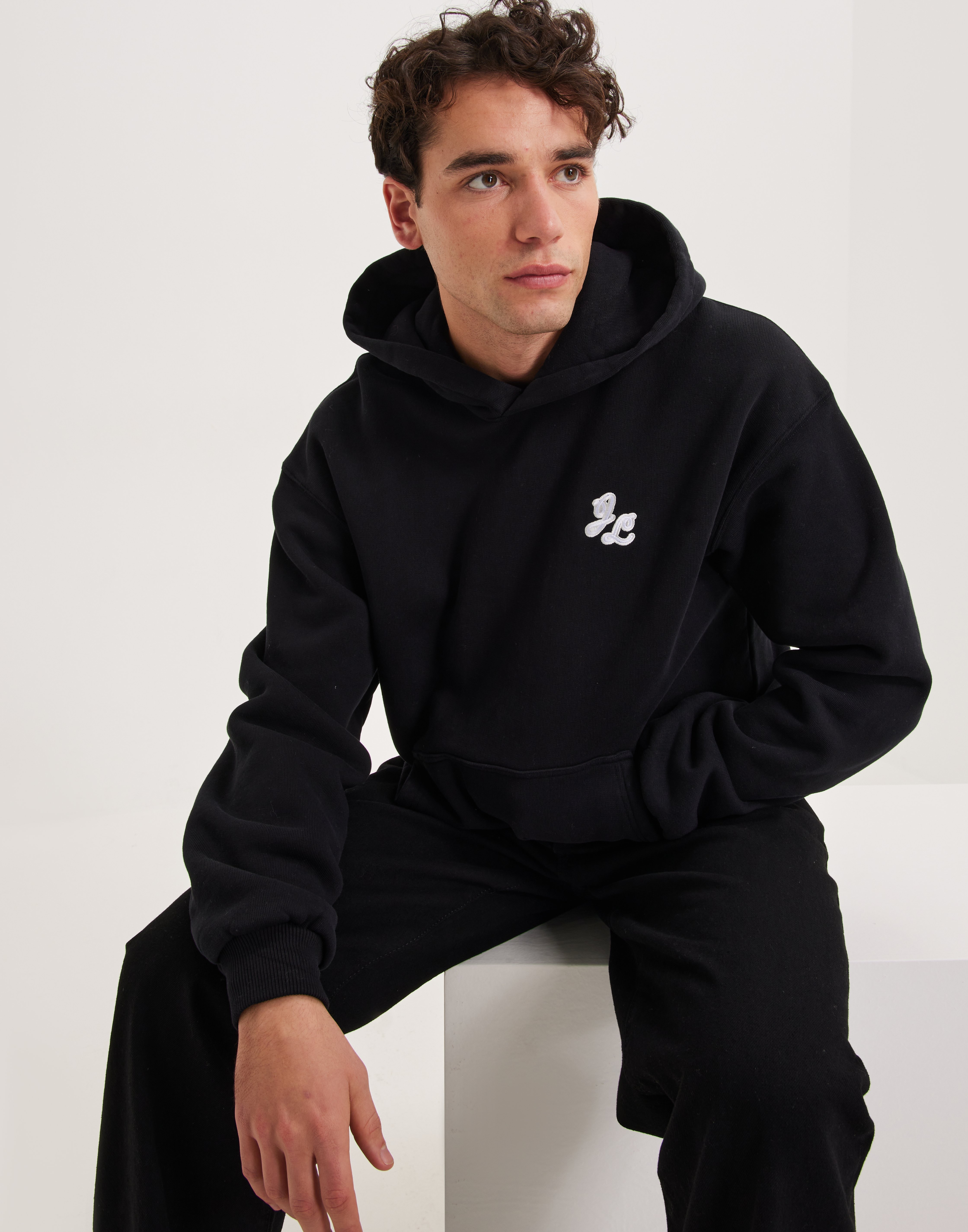 Buy J Lindeberg Karson Graphics Hoodie - Black | NLYMAN Buy J Lindeberg Karson Graphics Hoodie - Black | NLYMAN
