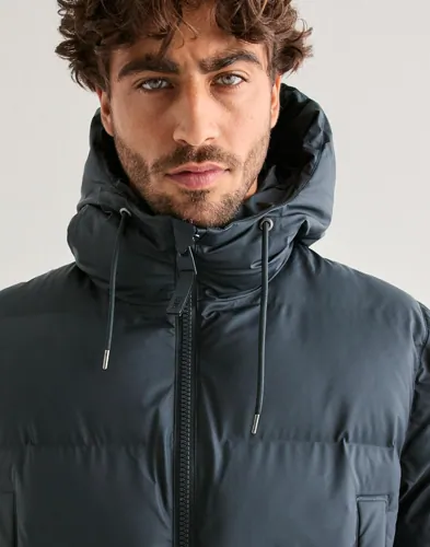 RAINS Alta Long Puffer Cargo Jacket W3T4 Puffer jackets vinterjackor herr – bild 3