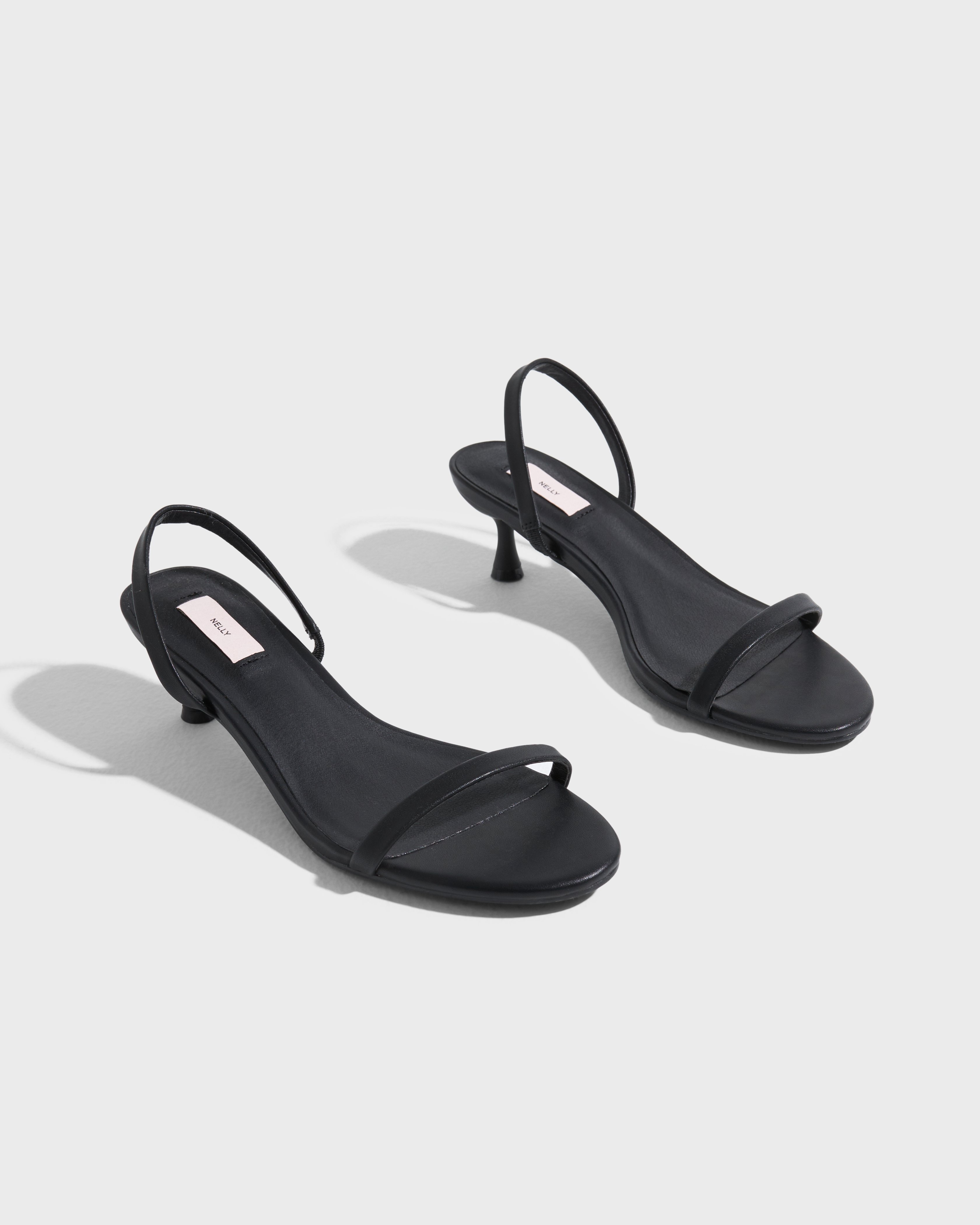Nelly - Sort - Simplicity Strap Heel