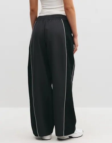 New Balance Trackside Woven Pant mjukisbyxor dam – bild 3