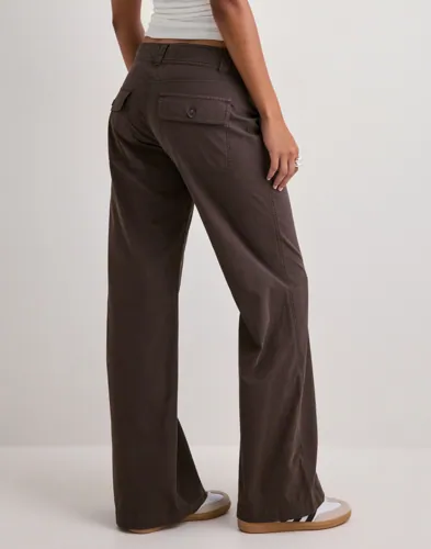 Nelly - Brun - Relaxed Cargo Pants